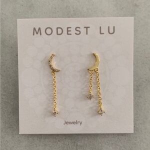 18k Gold Crystal Moon Dangle Huggie Earrings Brand New